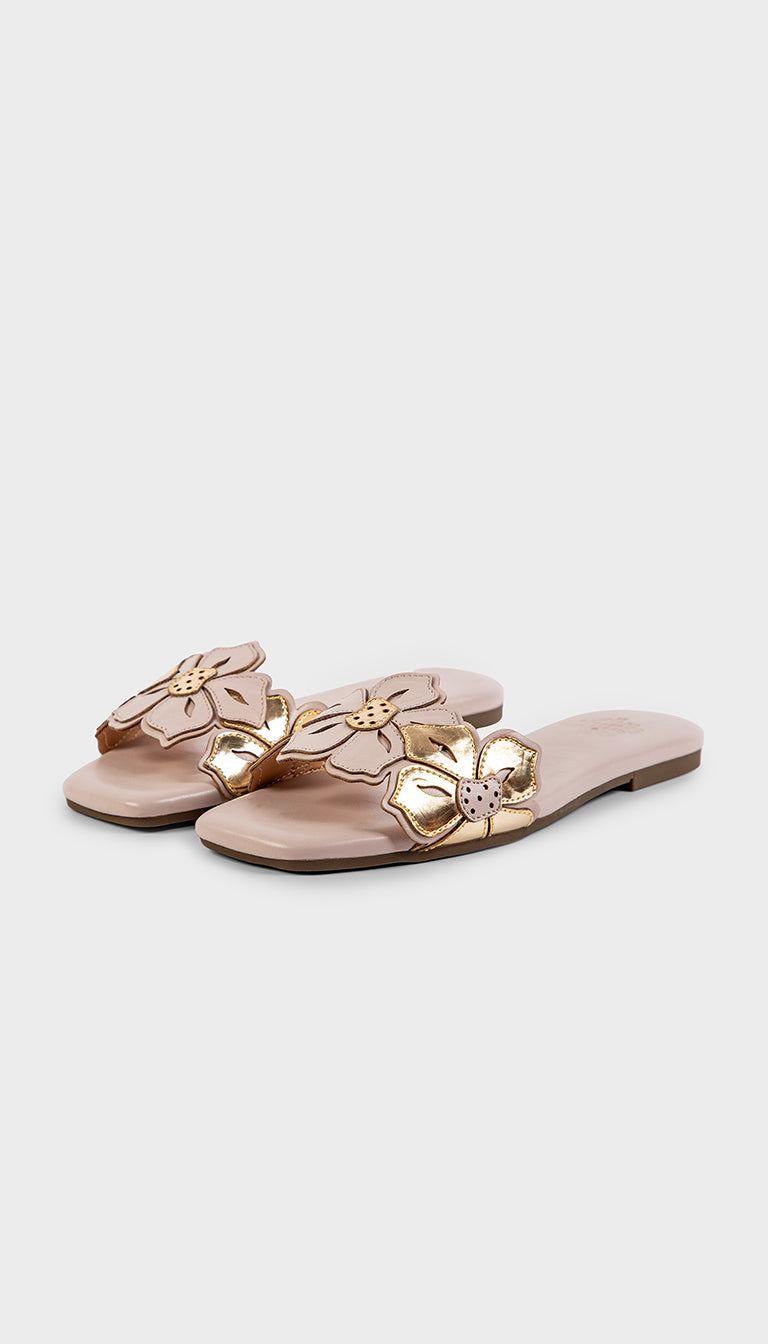 Keera Flat Sandal All The Things