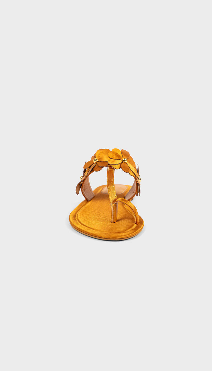 Zarr Flat Sandal All The Things