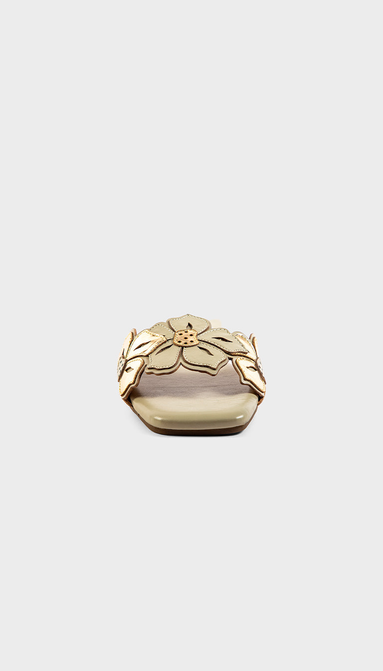 Keera Flat Sandal All The Things