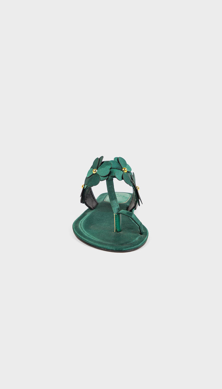 Zarr Flat Sandal All The Things
