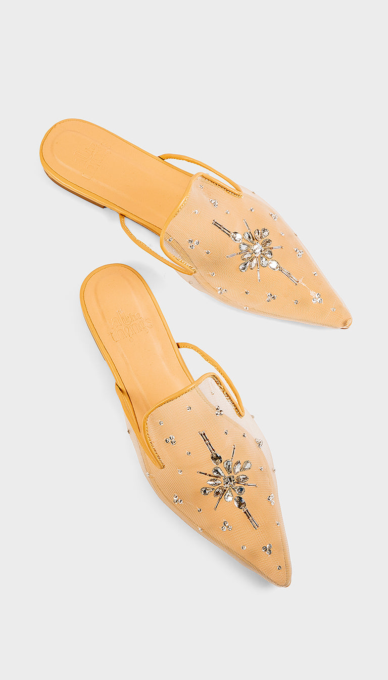 Naqsh Flat Mule All The Things