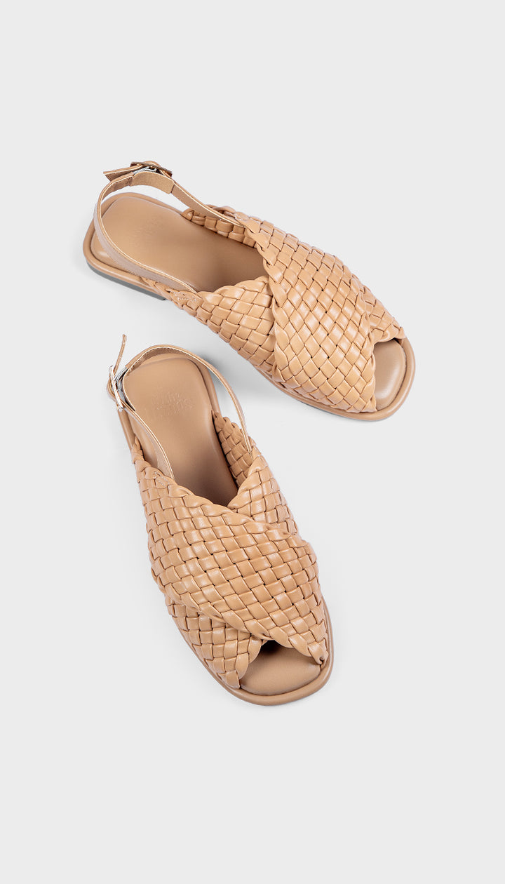 Nira Flat Sandal